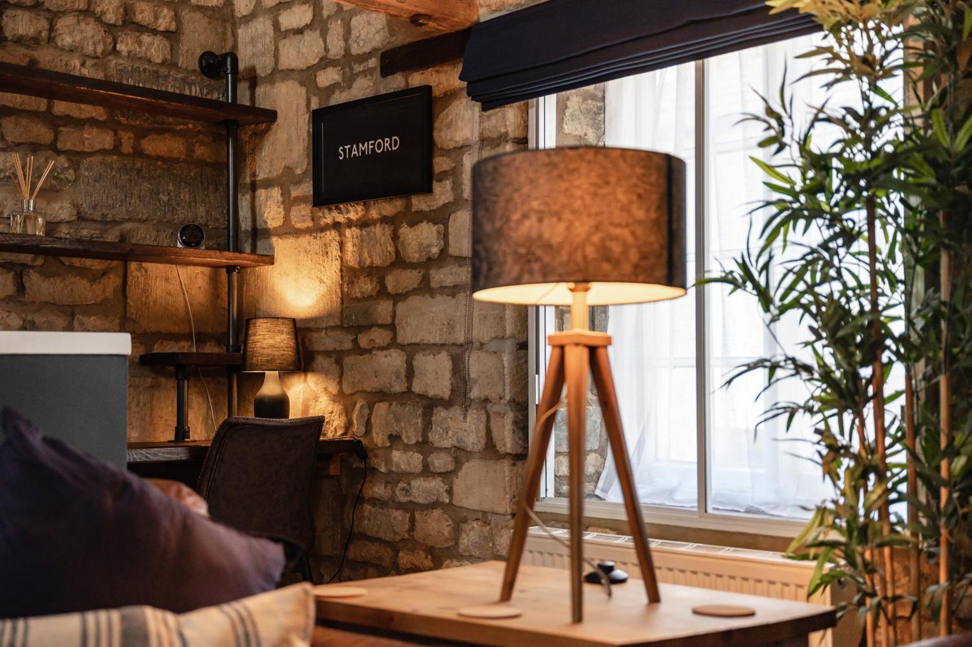 Stylish Central 6 Bedroom Converted Granary Stamford Exteriör bild
